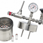 is designed to be used with 18 standard 2ml HPLC vials (with or without septa in place)