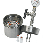 .is designed to be used with 7 standard 10ml vials. Suitable for use with Hotplates and oil baths (NOTE not compatible with HEL Automate and PolyBLOCK mantles)